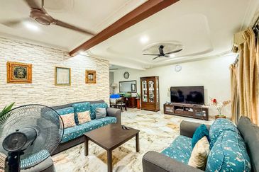 Taman Rakan Sg Long Kajang Double Storey Terrace For Sale  