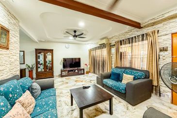 Taman Rakan Sg Long Kajang Double Storey Terrace For Sale  