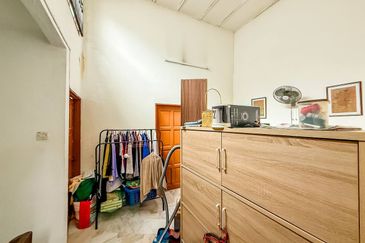 Taman Rakan Sg Long Kajang Double Storey Terrace For Sale  