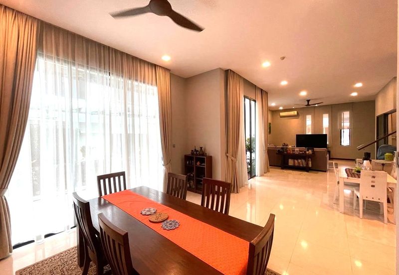 Double Storey Semi D Sunway Eastwood Taman Equine Park Seri Kembangan Renovated For Sale   