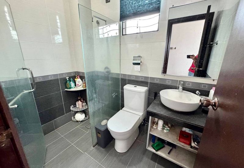 Seksyen 11, Kota Damansara