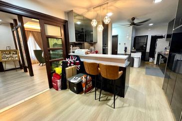 RENOVATED Double Storey Semi D Bayu Perdana, Seksyen 11 Kota Damansara Petaling Jaya For Sale  