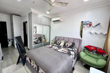 RENOVATED Double Storey Semi D Bayu Perdana, Seksyen 11 Kota Damansara Petaling Jaya For Sale  