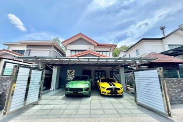 RENOVATED Double Storey Semi D Bayu Perdana, Seksyen 11 Kota Damansara Petaling Jaya For Sale   