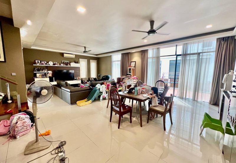Double Storey Semi D Sunway Eastwood Taman Equine Park Seri Kembangan Renovated For Sale   