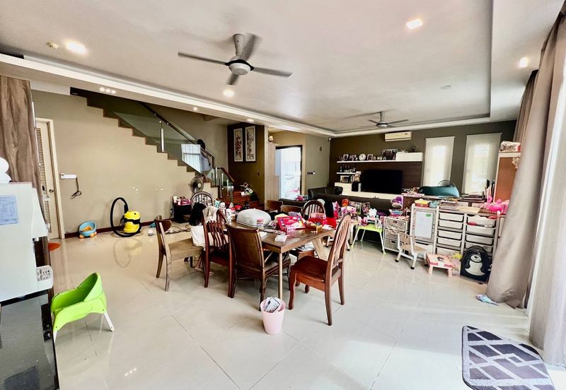 Double Storey Semi D Sunway Eastwood Taman Equine Park Seri Kembangan Renovated For Sale   