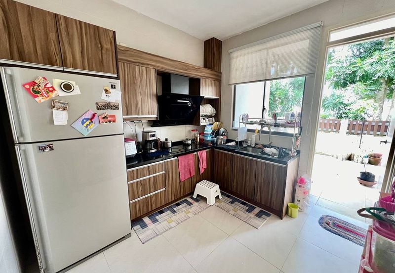 Double Storey Semi D Sunway Eastwood Taman Equine Park Seri Kembangan Renovated For Sale   