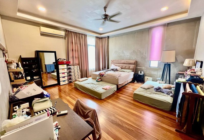 Double Storey Semi D Sunway Eastwood Taman Equine Park Seri Kembangan Renovated For Sale   