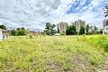 Presint 11 Putrajaya Bungalow Lot For Sale Freehold  