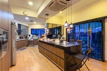 Taman Pantai Bangsar Kuala Lumpur Double Storey Bungalow For Sale Freehold       