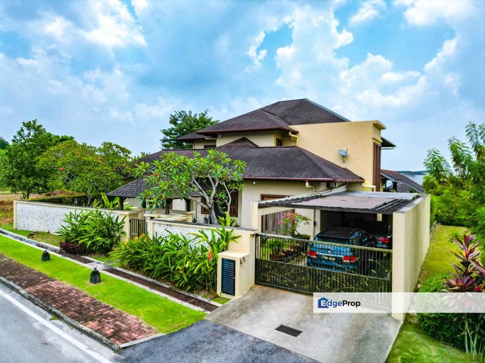 Monterez Golf & Country Club Shah Alam 2 Storey Bungalow U9 FOR SALE , Selangor, Shah Alam