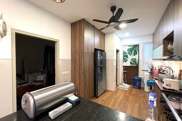 Ferrea Denai Alam End Lot Double Storey Terrace Freehold For Sale Near Elmina Valley Saffron Hills Denai Alam Semanea Hills   