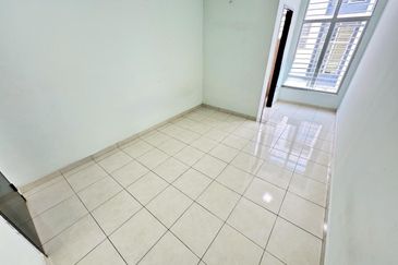 Bangi Avenue 3, Seksyen 7