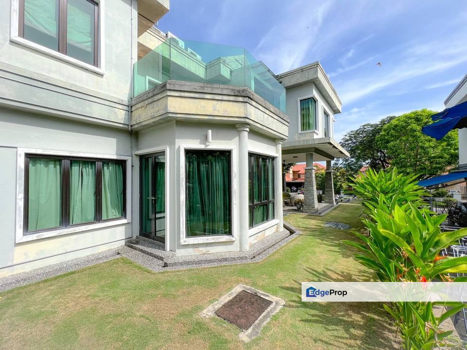 Semi D KGSAAS Seksyen 13 Shah Alam Double Storey Jalan Kelab Golf For Sale , Selangor, Shah Alam