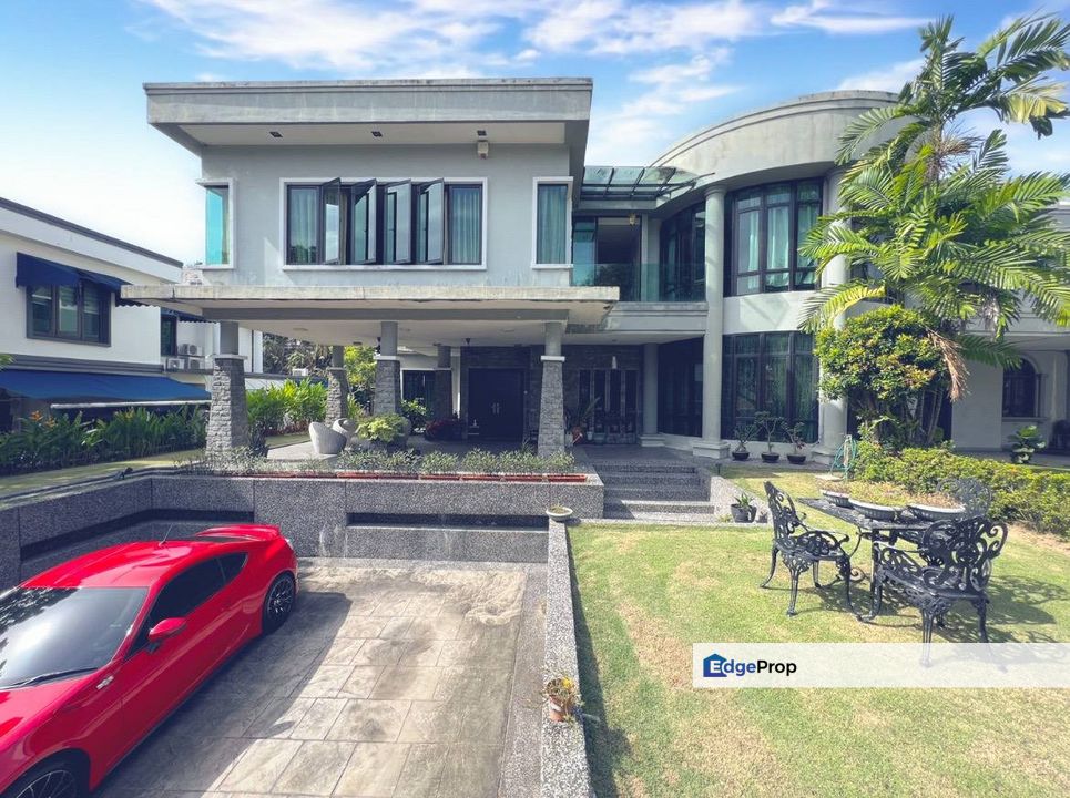 Semi D KGSAAS Seksyen 13 Shah Alam Double Storey Jalan Kelab Golf For Sale , Selangor, Shah Alam