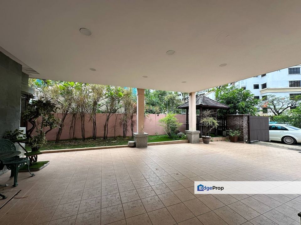 USJ 17 Subang Jaya Double Storey Semi D For Sale Freehold , Selangor, USJ