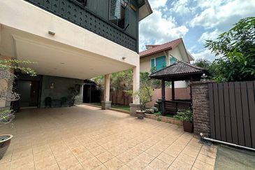 USJ 17 Subang Jaya Double Storey Semi D For Sale Freehold  