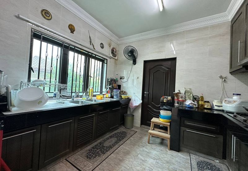 USJ 17 Subang Jaya Double Storey Bungalow For Sale Freehold  