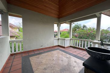 USJ 17 Subang Jaya Double Storey Bungalow For Sale Freehold  