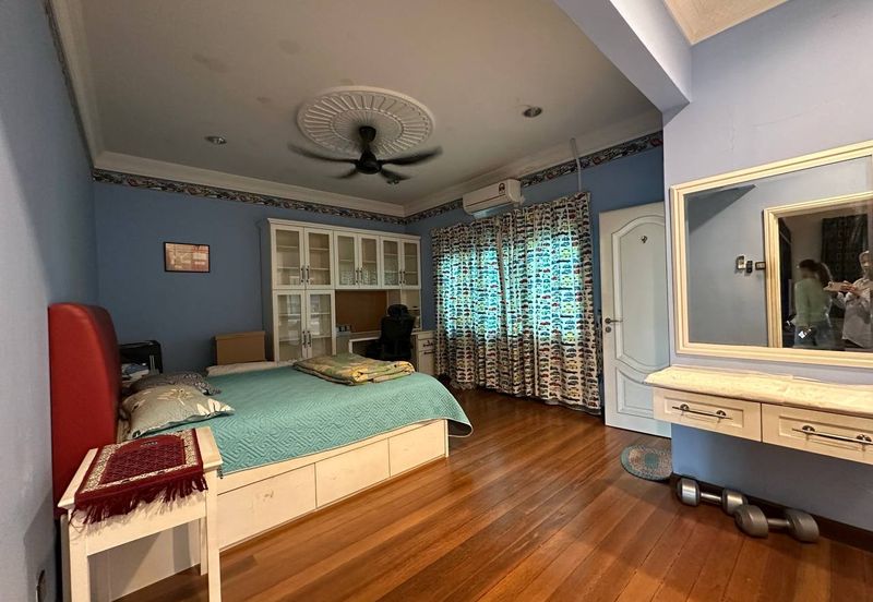 USJ 17 Subang Jaya Double Storey Bungalow For Sale Freehold  