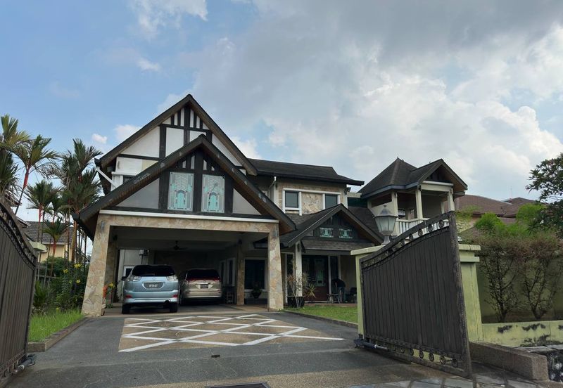 USJ 17 Subang Jaya Double Storey Bungalow For Sale Freehold  