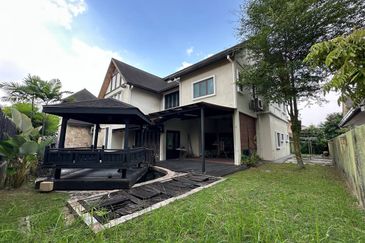 USJ 17 Subang Jaya Double Storey Bungalow For Sale Freehold  