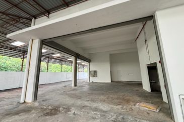 Perindustrian Tekno Jelutong 3 Storey Semi D Jalan Kerawang Bukit Jelutong Seksyen U8 Shah Alam For Sale Freehold  
