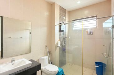 Aster Grove Denai Alam Shah Alam Double Storey Superlink For Sale Freehold    