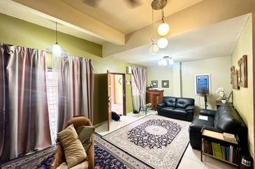 Bandar Tun Hussein Onn