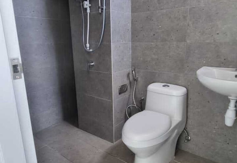 Verando Residence Condo To Let