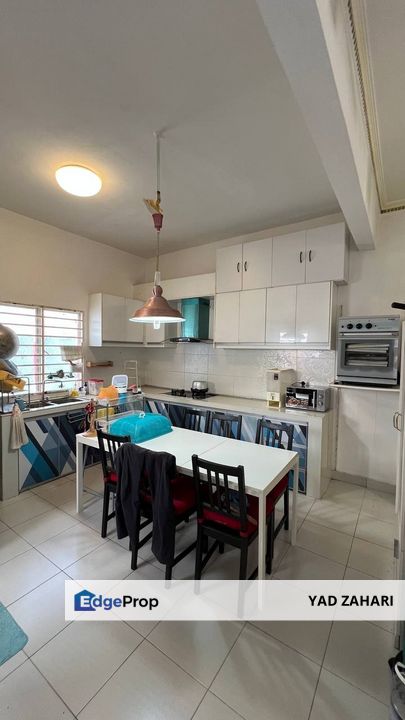 Bandar Rinching, Semenyih | Double Storey Terrace 3 Bedrooms | RM430K - Unit, Strategic Location & Easy Access to Amenities , Selangor, Semenyih