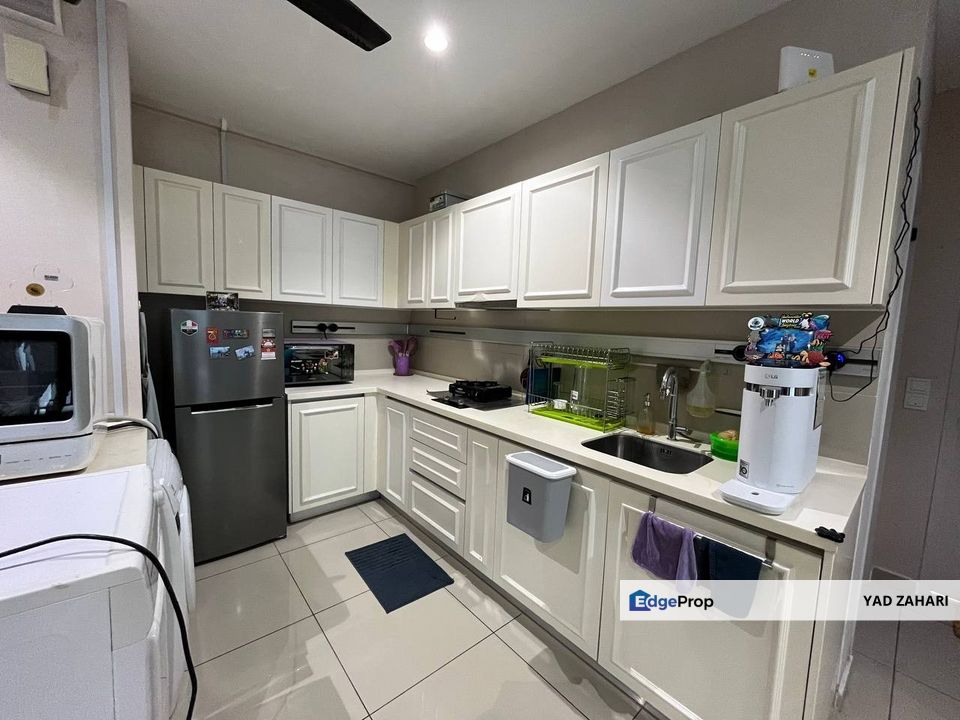 Parisien Tower, iCity, Shah Alam | RM560K - Fully Furnished, Corner Unit and Covered Walkaway to Mall , Selangor, Shah Alam