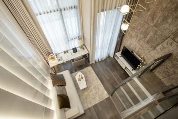 {Freehold Sky Bungalow} 3km - TRX Residence MRT Linked ROI 8%