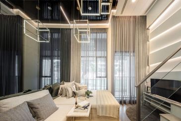 KL Freehold LRT Condo 2-4 Rooms Monthly from RM1,200