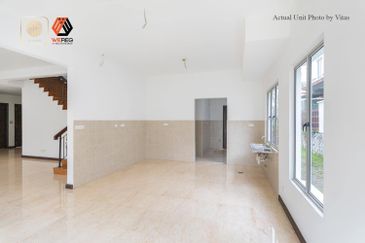 Setia Nusantara. Corner Lot Bungalow at Setia Eco Park