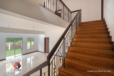 Setia Nusantara. Corner Lot Bungalow at Setia Eco Park