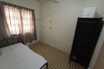 Pangsapuri Seri Saujana