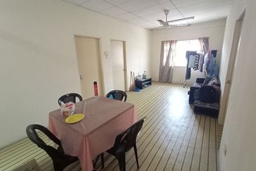 Pangsapuri Seri Saujana