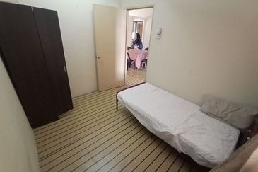 Pangsapuri Seri Saujana