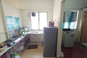 Pangsapuri Seri Saujana