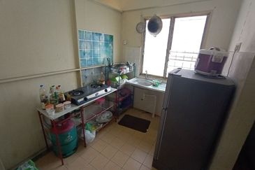 Pangsapuri Seri Saujana