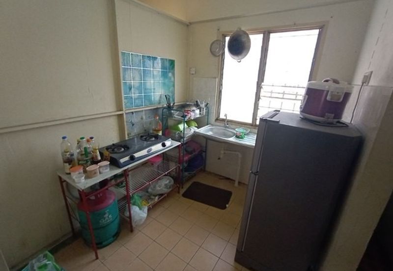 Pangsapuri Seri Saujana