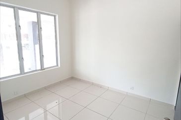 FREEHOLD INDAHVILLE 4 Single Storey Terrace Pulau Indah, Port Klang