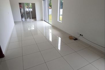 SEMI D DESAVILLE 3 Single Storey Pekan Meru Klang, Jalan Kasban