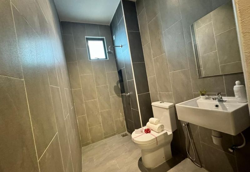 NEAR HOSPITAL EHSAN WIDURI Service Apartment Nilai