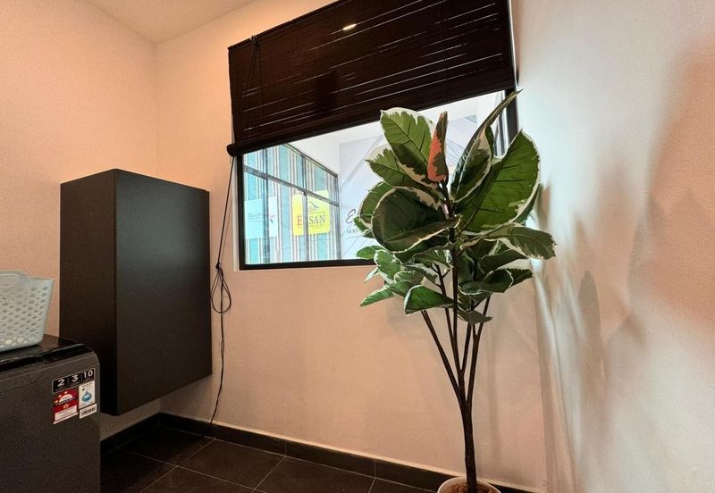 NEAR HOSPITAL EHSAN WIDURI Service Apartment Nilai