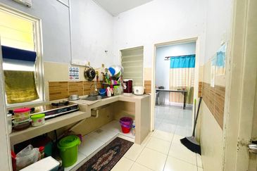 Jalan SP 8 @ Bandar Saujana Putra