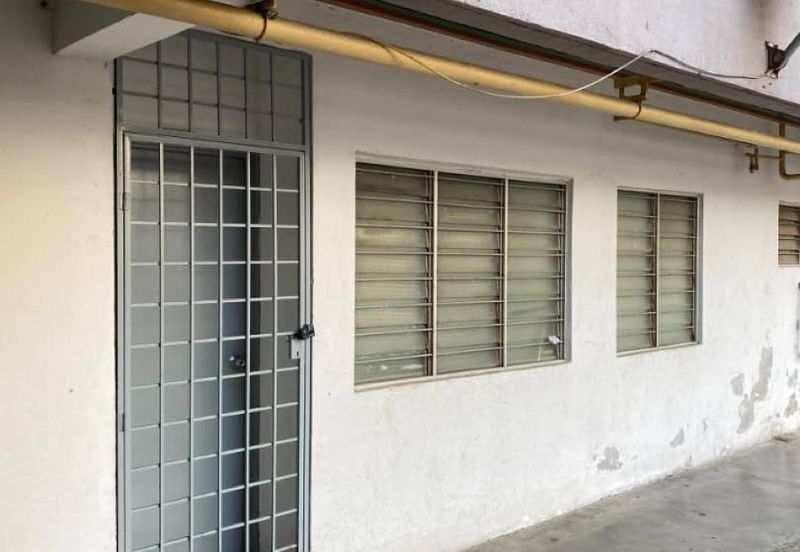 Pangsapuri Putra Harmoni, Precint 9