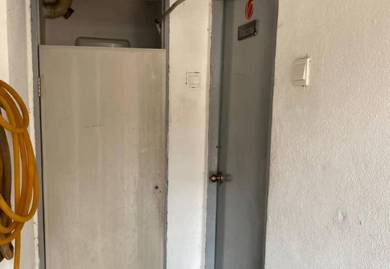 Pangsapuri Putra Harmoni, Precint 9