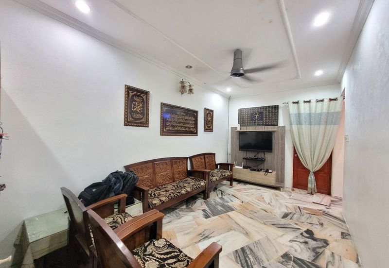 Taman Sri Bayu, Tanjong Sepat